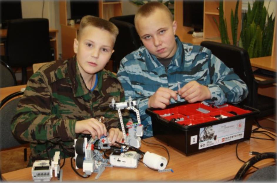 Проектная деятельность в школе: роботелеграф и роботы-сумоисты
