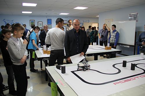 Состоялся III тур городского конкурса «Робомарафон» по легоконструированию и робототехнике